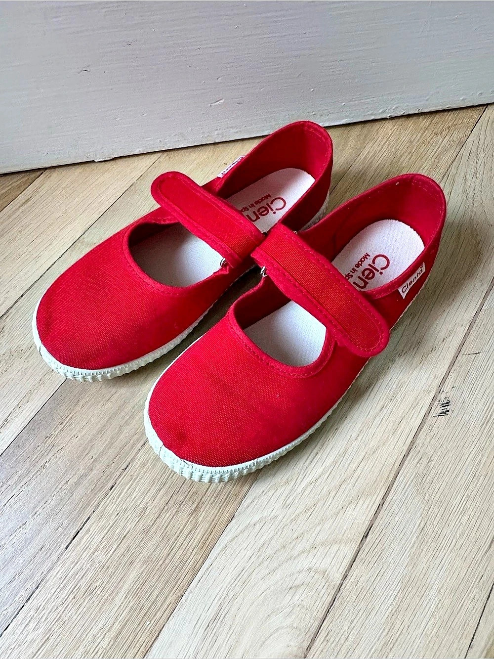 Cienta Kids 56000 Mary Jane Canvas Shoes Red Mary Jane Sneakers 30